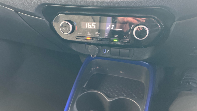 Toyota Aygo X 1.0 VVT-i Edge 5dr Petrol Hatchback